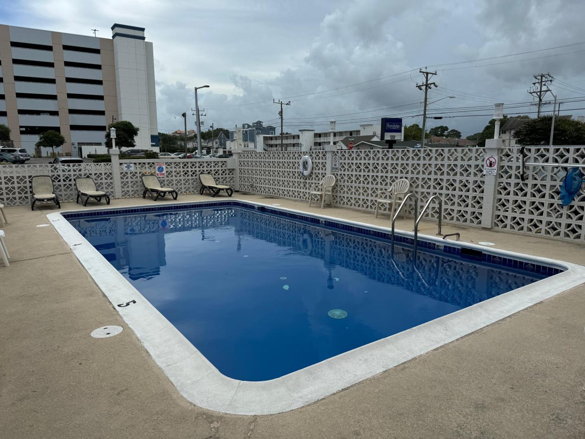 Atlantic Inn Βιρτζίνια Μπιτς Εξωτερικό φωτογραφία